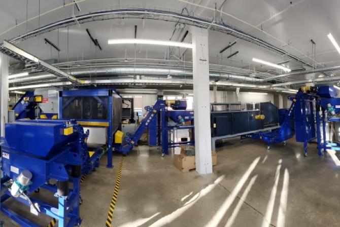 Wide-angle view of the lab's research infrastructure set up